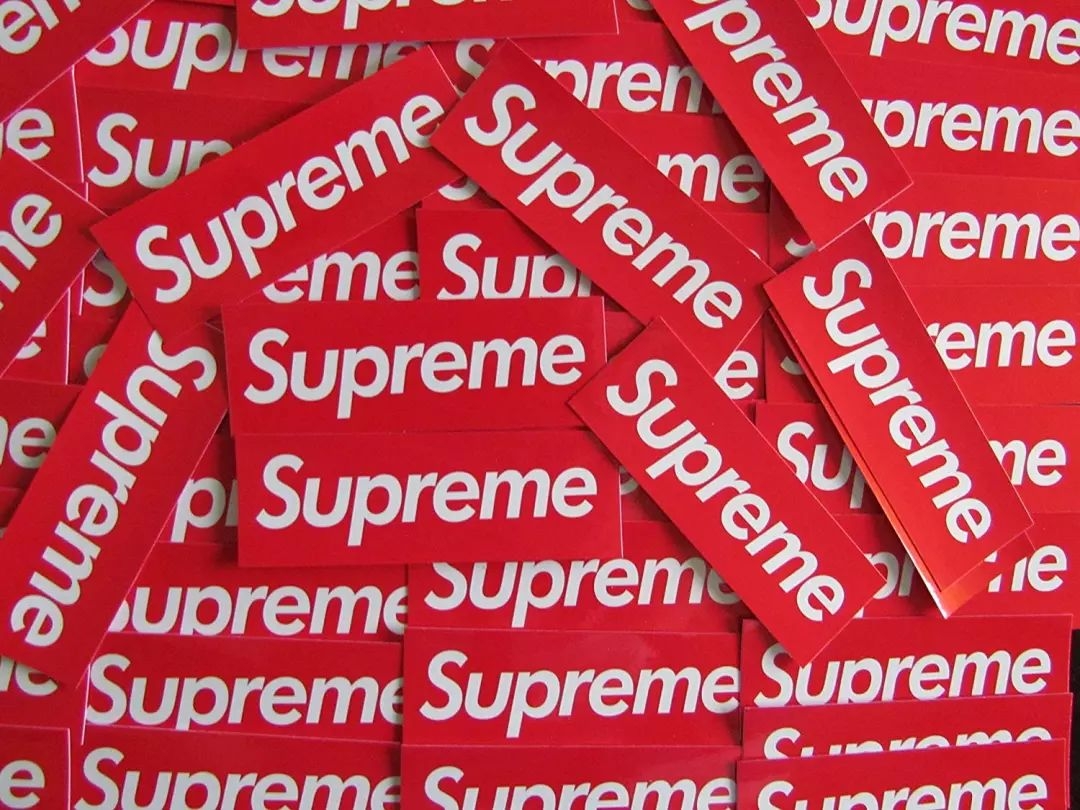 山寨三星挖孔屏手机,三星挖孔屏曝光