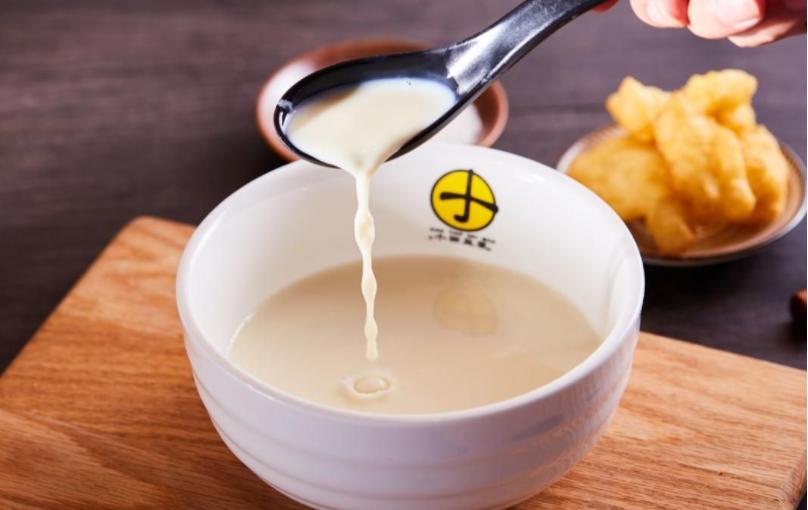 豆浆假沸中毒,没熟的豆浆中毒后多久会出现症状