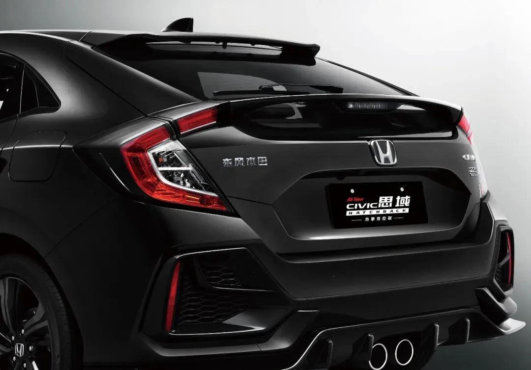 在这件事情上马自达怂了，本田威了