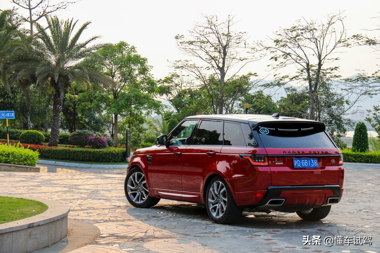 路虎揽胜sva曜夜运动版加长版试驾,14-17款路虎揽胜运动测评