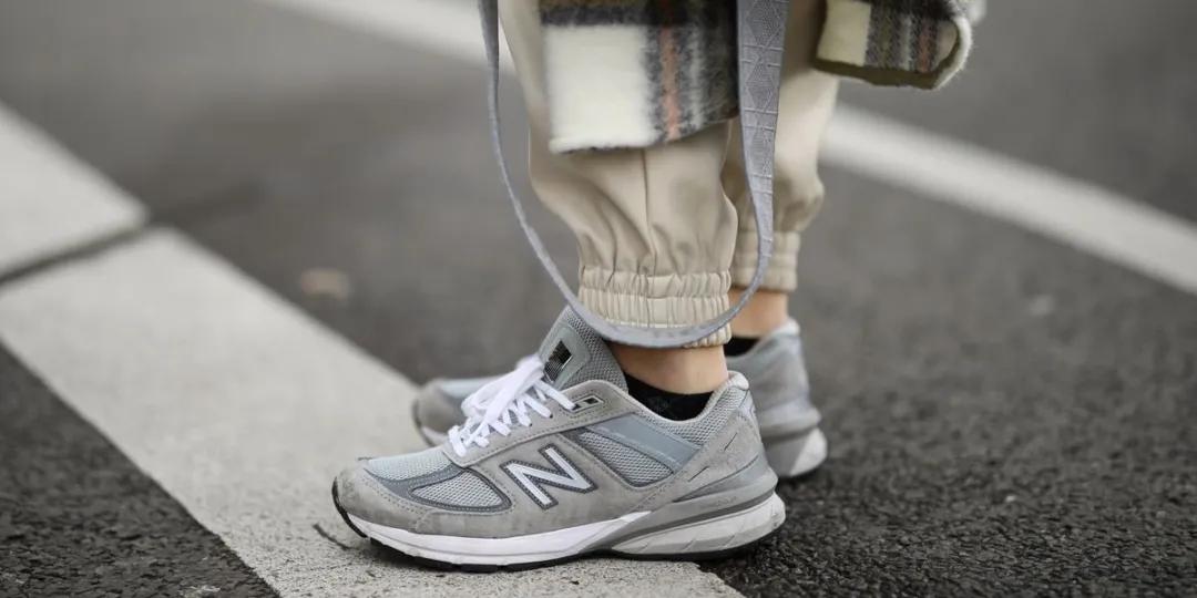 新百伦鞋属于什么风格,灰色运动鞋推荐新百伦