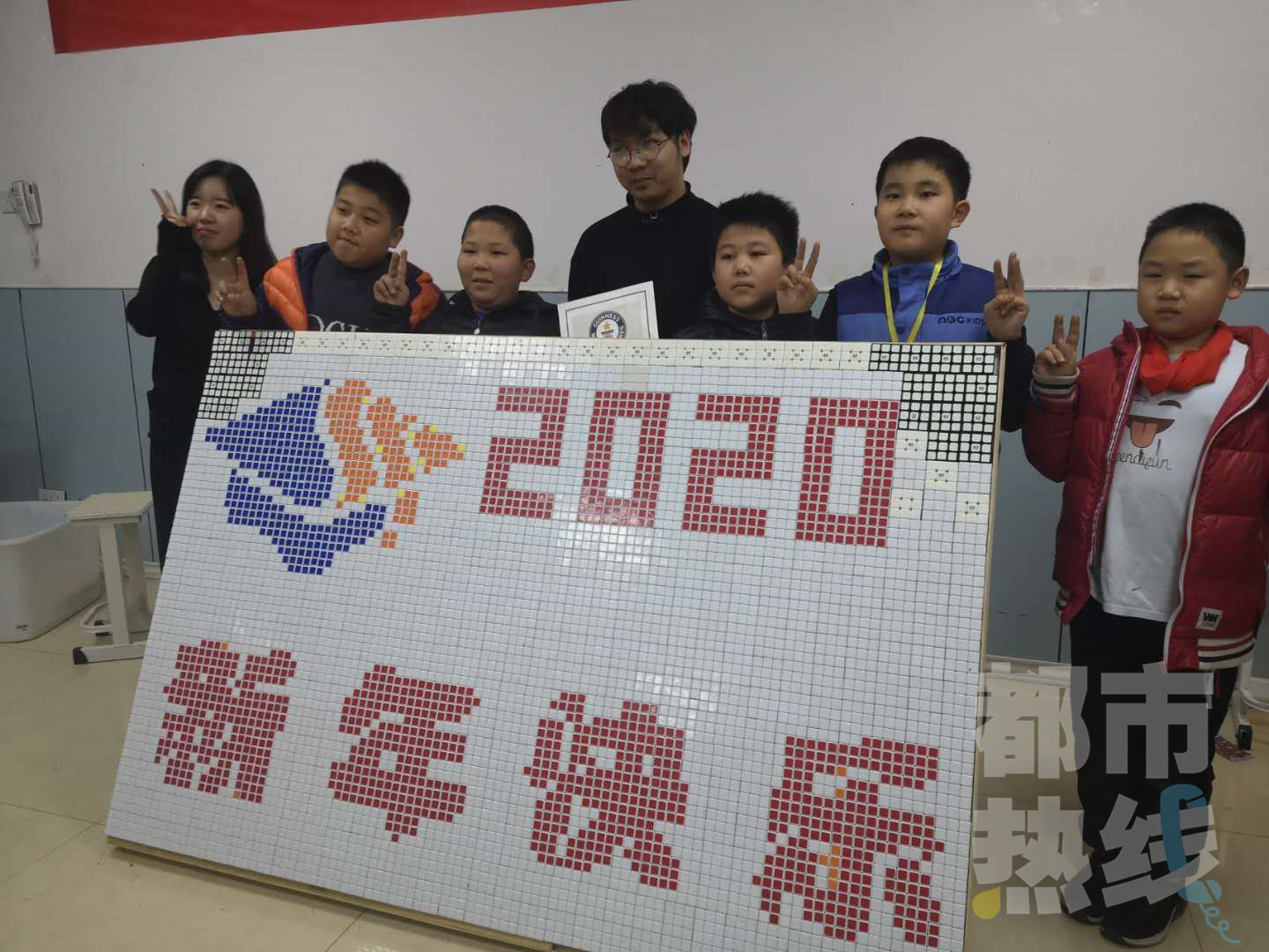 单手复原三阶魔方最快纪录,世界魔方冠军三阶魔方技巧