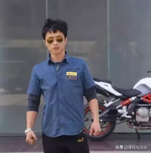 巡航摩托车驾驶技术教学,新手如何安全驾驶摩托