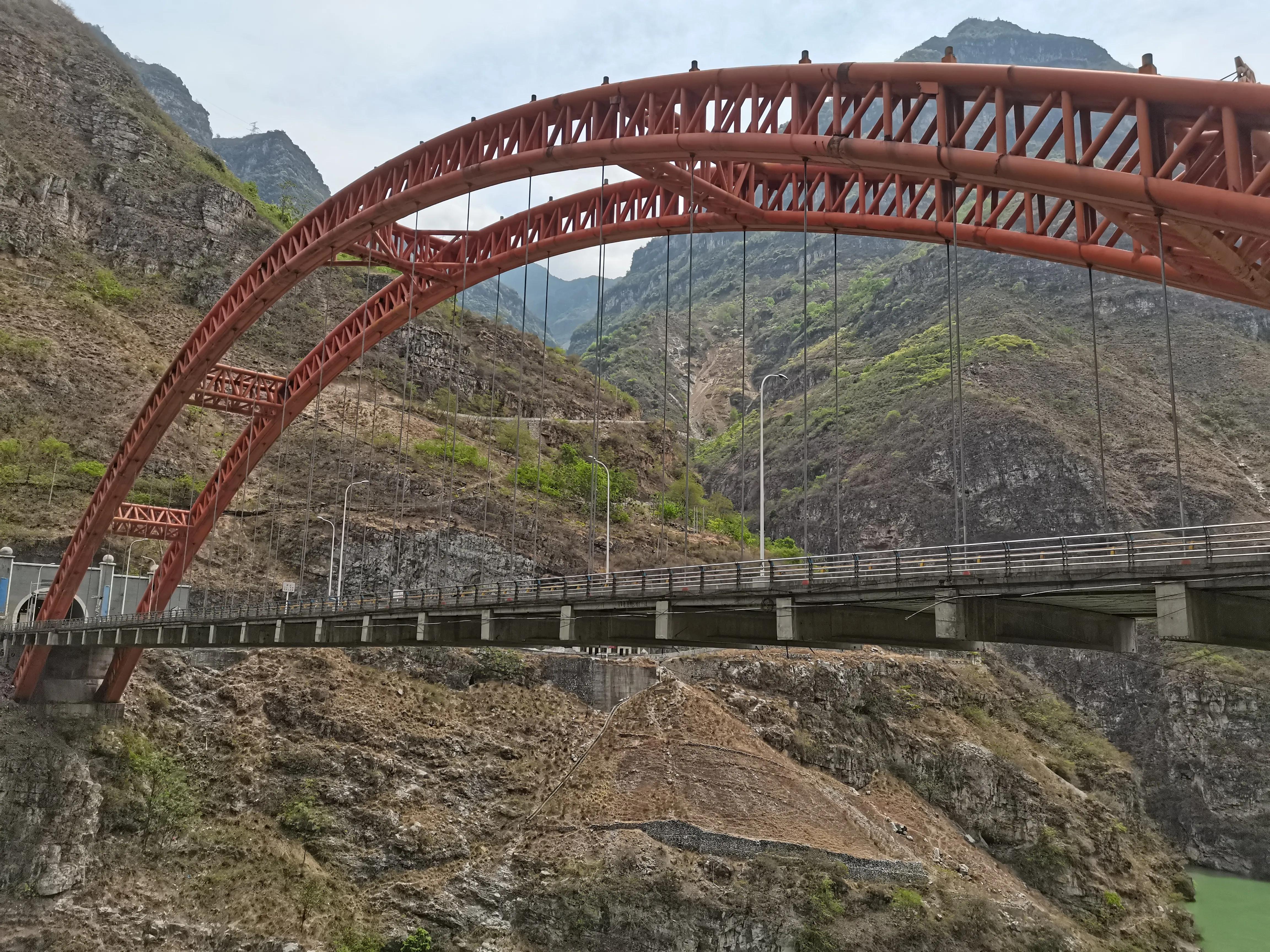 大渡河峡谷景点大全,大渡河峡谷最深处