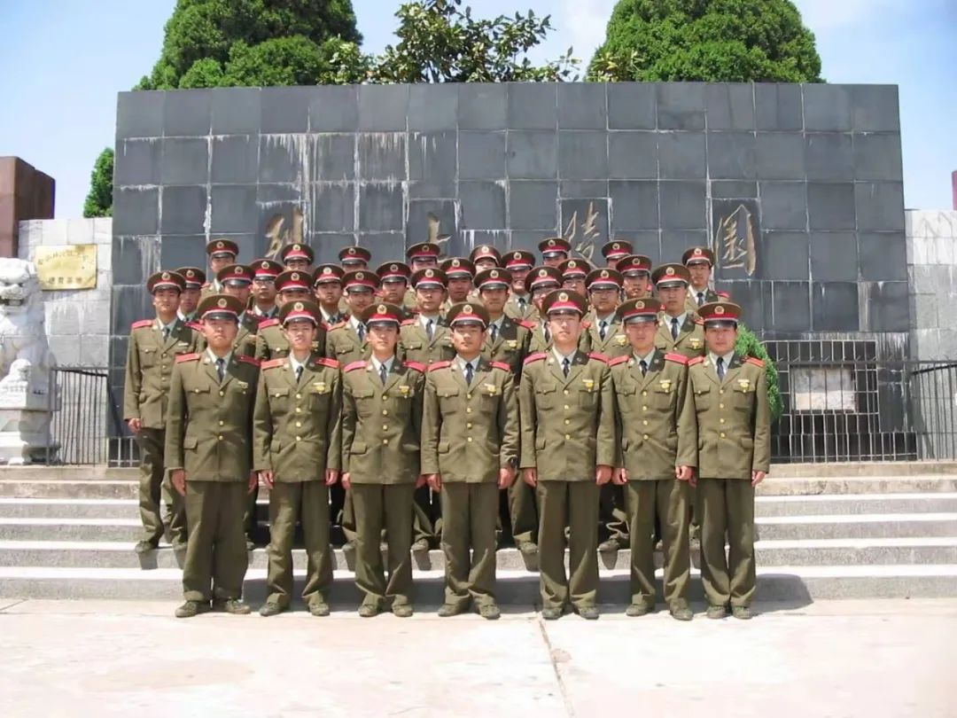 难忘军营时光,难忘军营生活的视频