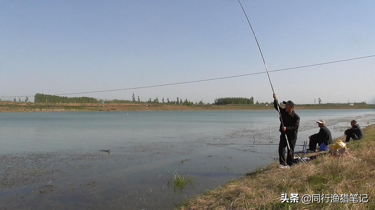 蚯蚓的牢固绑法,蚯蚓挂钩牢固