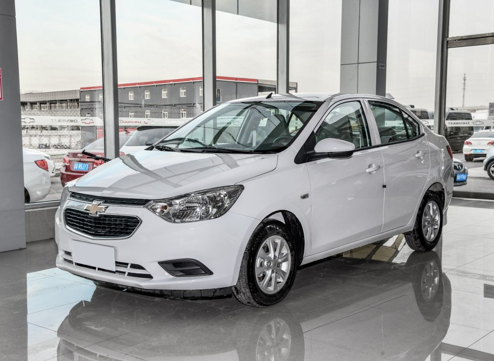 4缸10万左右代步汽车推荐一下车型,家用8-12万空间大省油4缸合资车