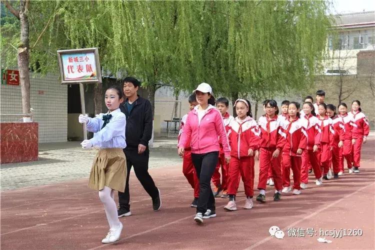 年度盛典豪情燃烧|韩城小“C罗”强劲出场见证“强国一代”的足球梦（组图）