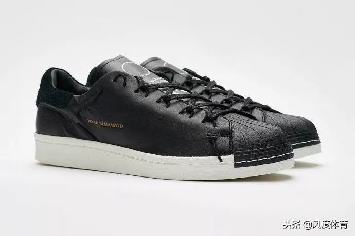 怕冷又想穿得好看,天气冷了连帽卫衣怎么穿