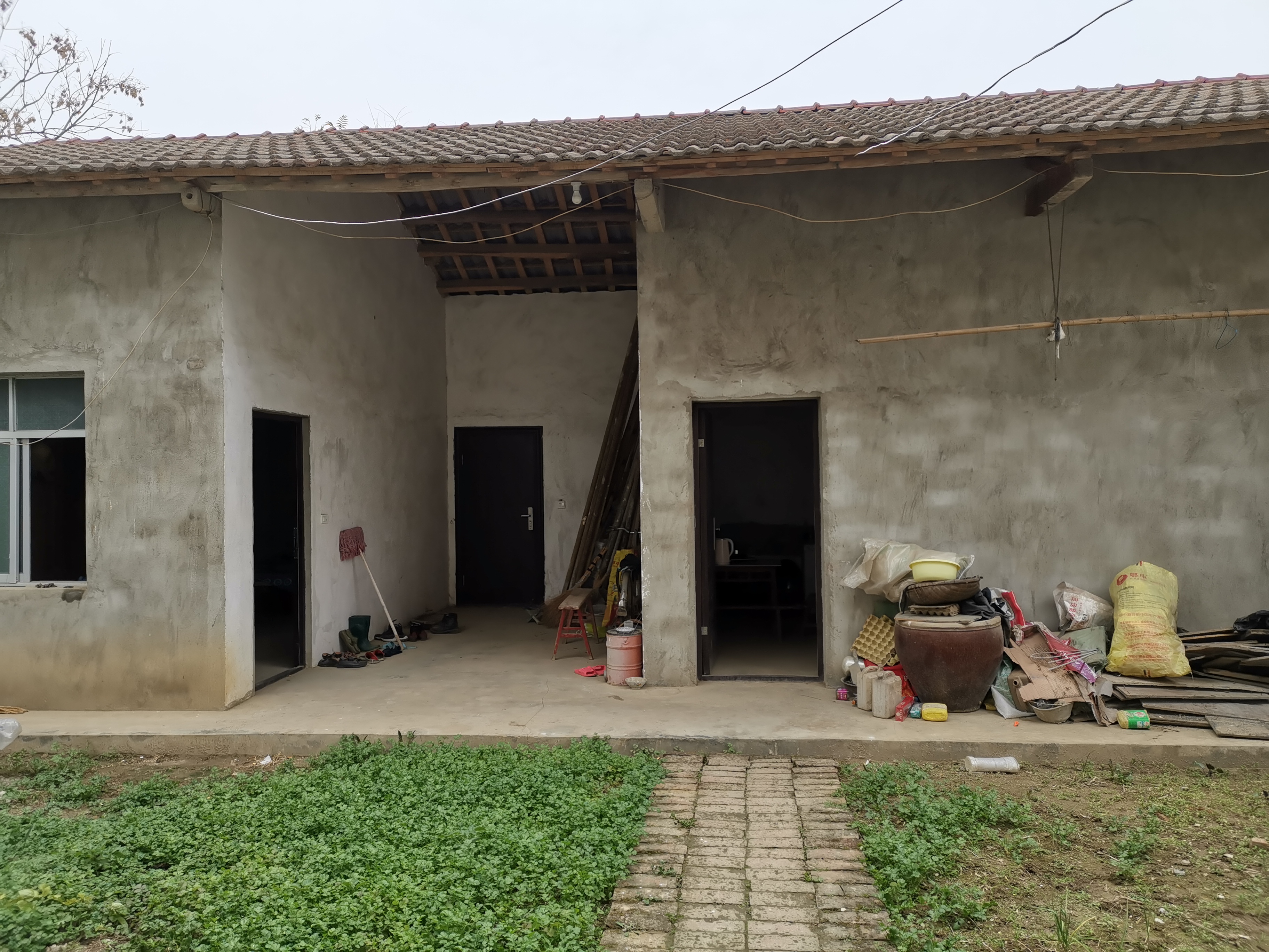 起底美团杀人外卖员：离婚后自杀未遂，儿子江中溺亡，家人称其情绪有问题