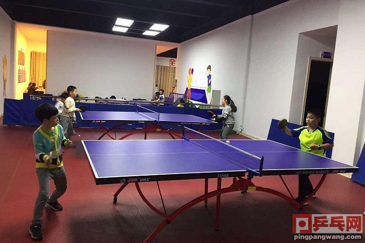 暑假给孩子报个兴趣班吧,暑假让孩子学什么乒乓球