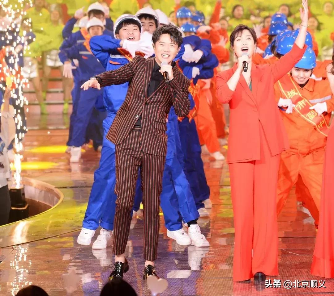 央视猪年春晚回忆,猪年春晚名单北京