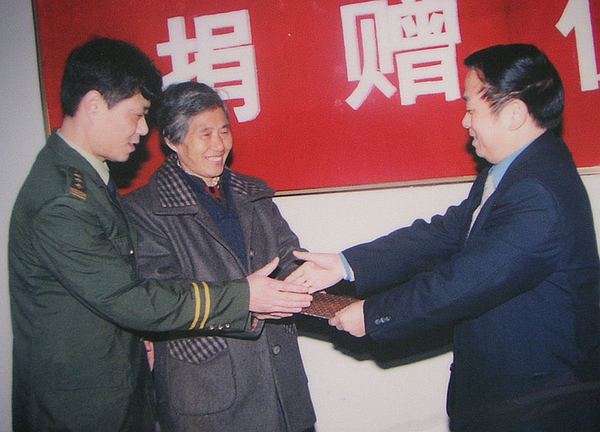 怀念老红军父亲：点滴回忆篆初心，寓于小处缅品行