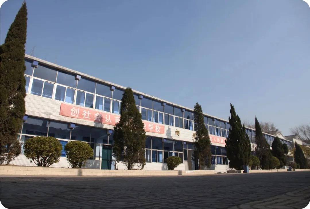 只争朝夕，不负韶华——开封市信息工程学校线上巡礼