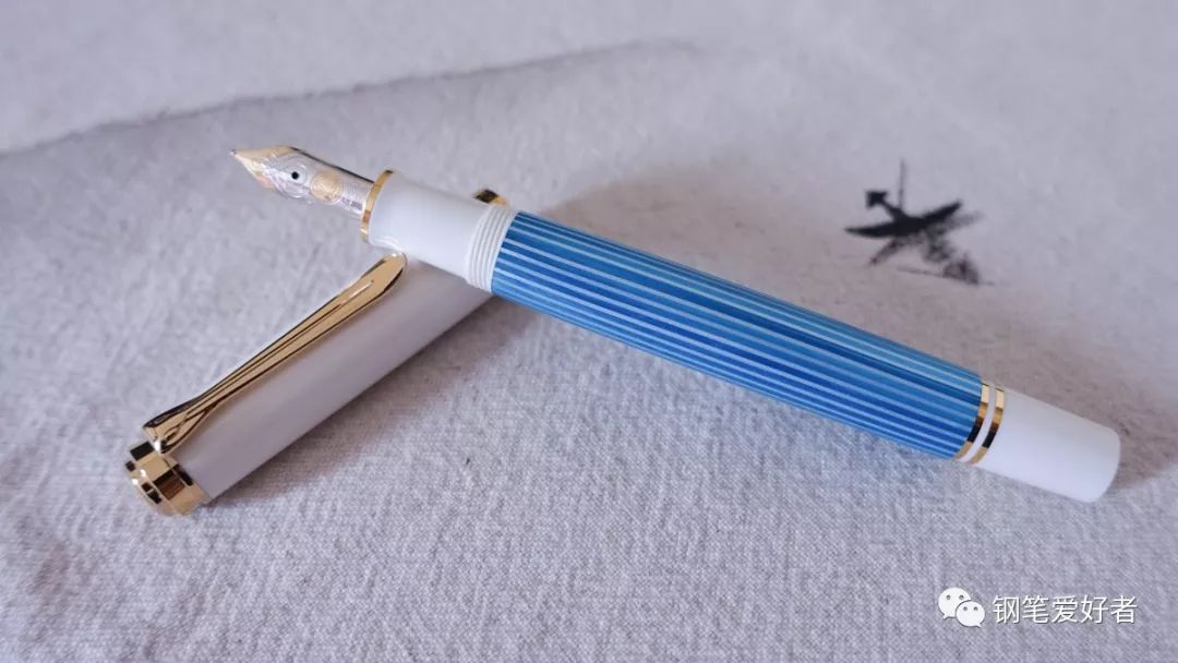 pelikan百利金m200钢笔,pelikan钢笔测评