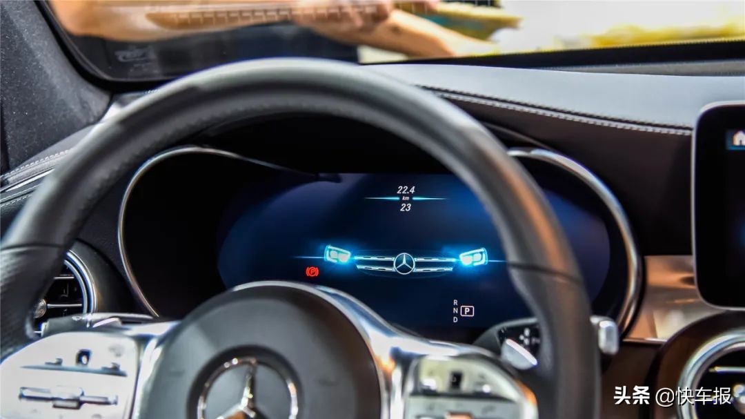 最新深度测评全新奔驰glc,新款奔驰glc深度测评