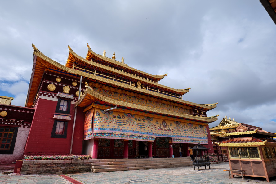 松下s5机身开箱,松下s5二代机身重量