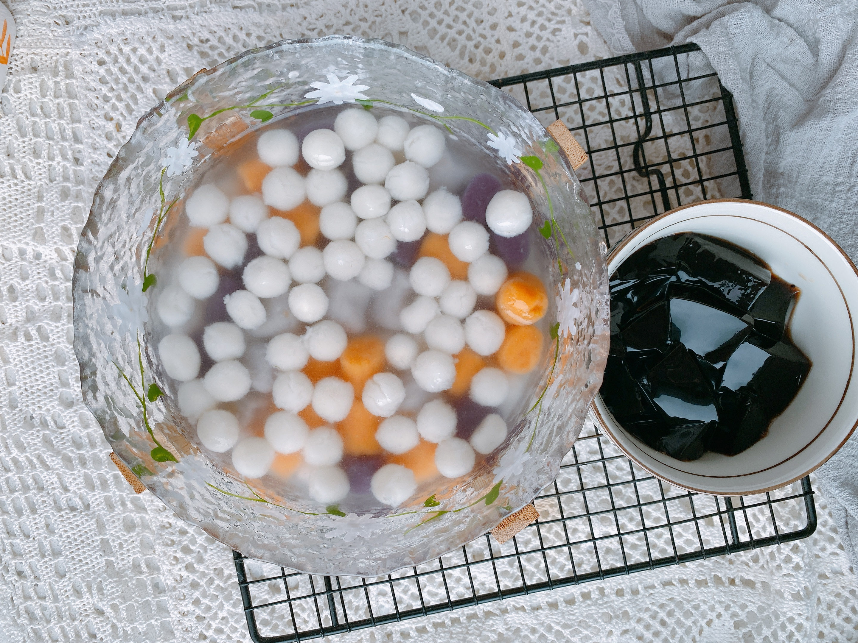 怎么做冰凉解暑又简单好吃的冷饮,夏天清凉解暑的甜品不用白凉粉