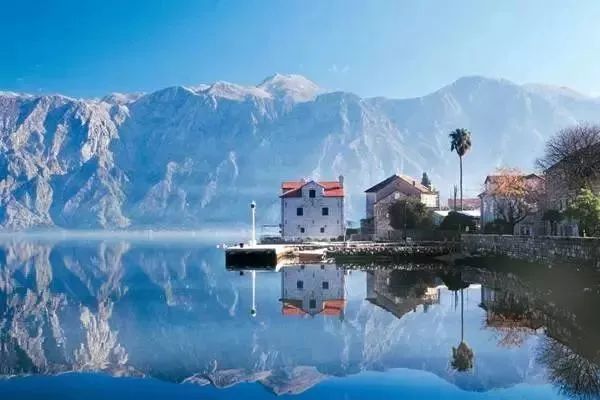 全球护照免签落地签排名,中国护照最新免签落地签