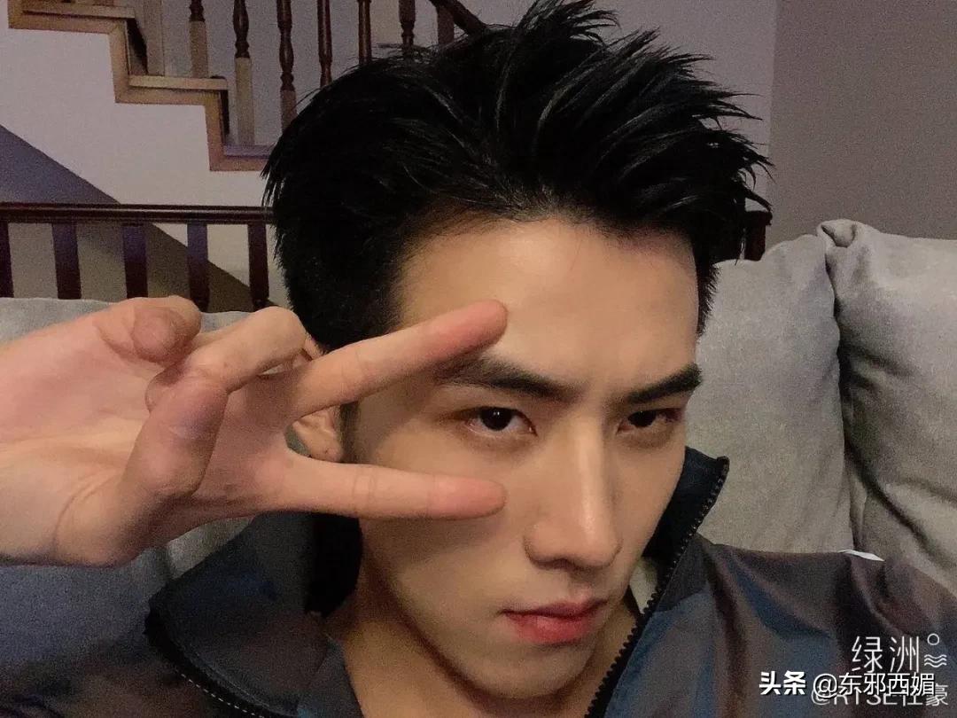 脚踏三只船男人的下场,脚踏三只船的男人骗钱