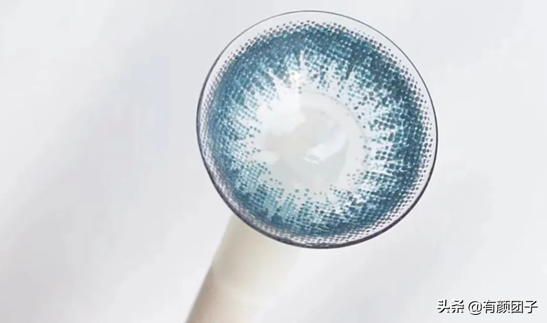 长得混血的女生适合戴什么美瞳,推荐给单眼皮小眼睛的混血美瞳