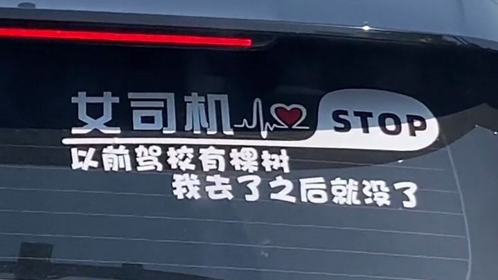 相亲时一个最不会搞定女生的男生,相亲就是给男人追求你的一个机会