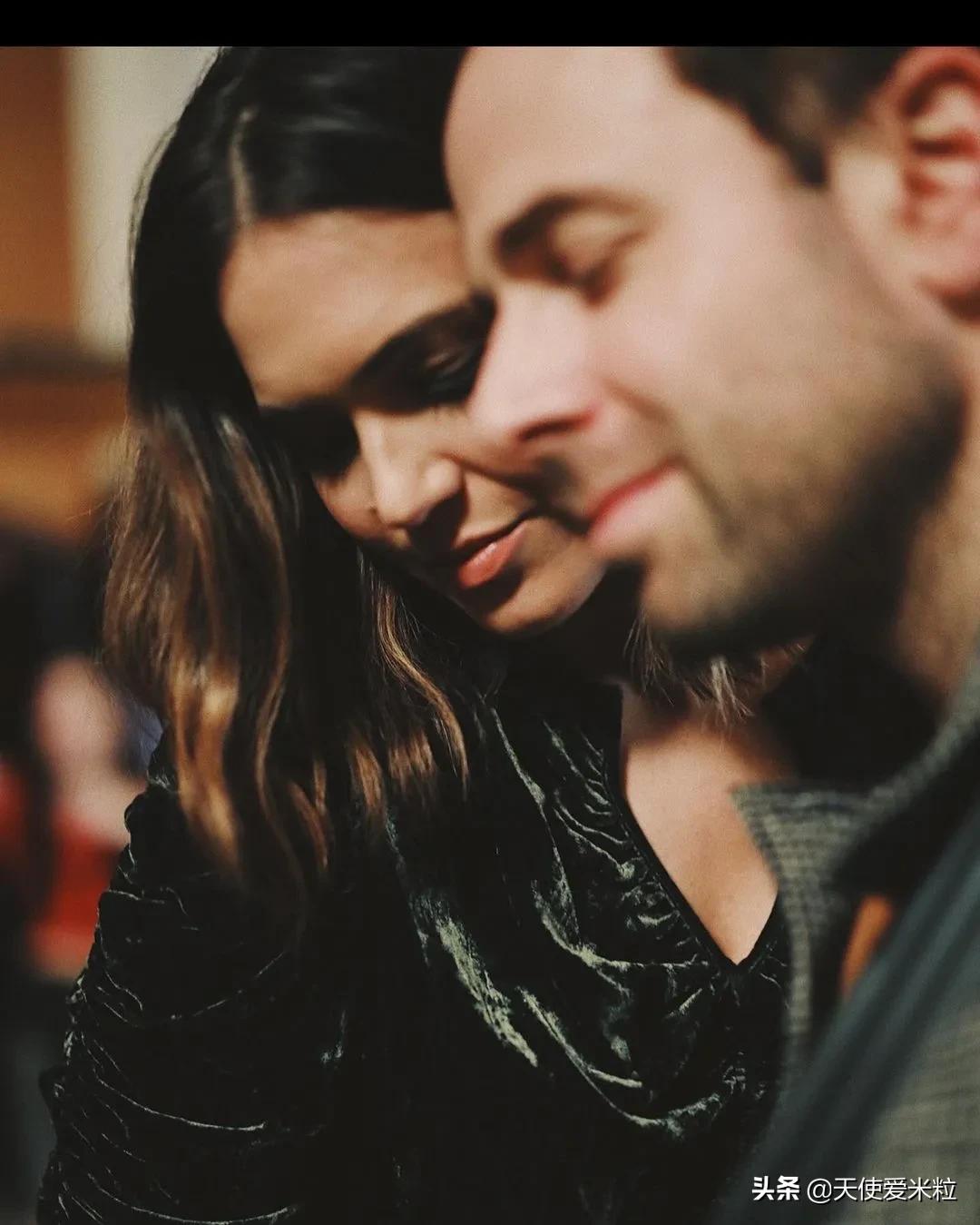 凭《我们这一天》事业翻盘，千禧女神曼迪·摩尔为何神隐多年？