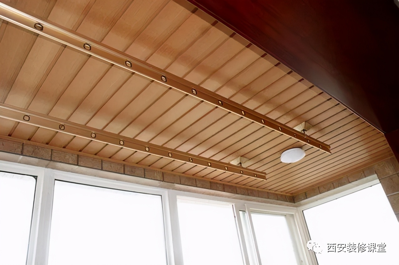 阳台装电动晾衣架的吊顶效果图,阳台电动晾衣架和吊顶安装顺序