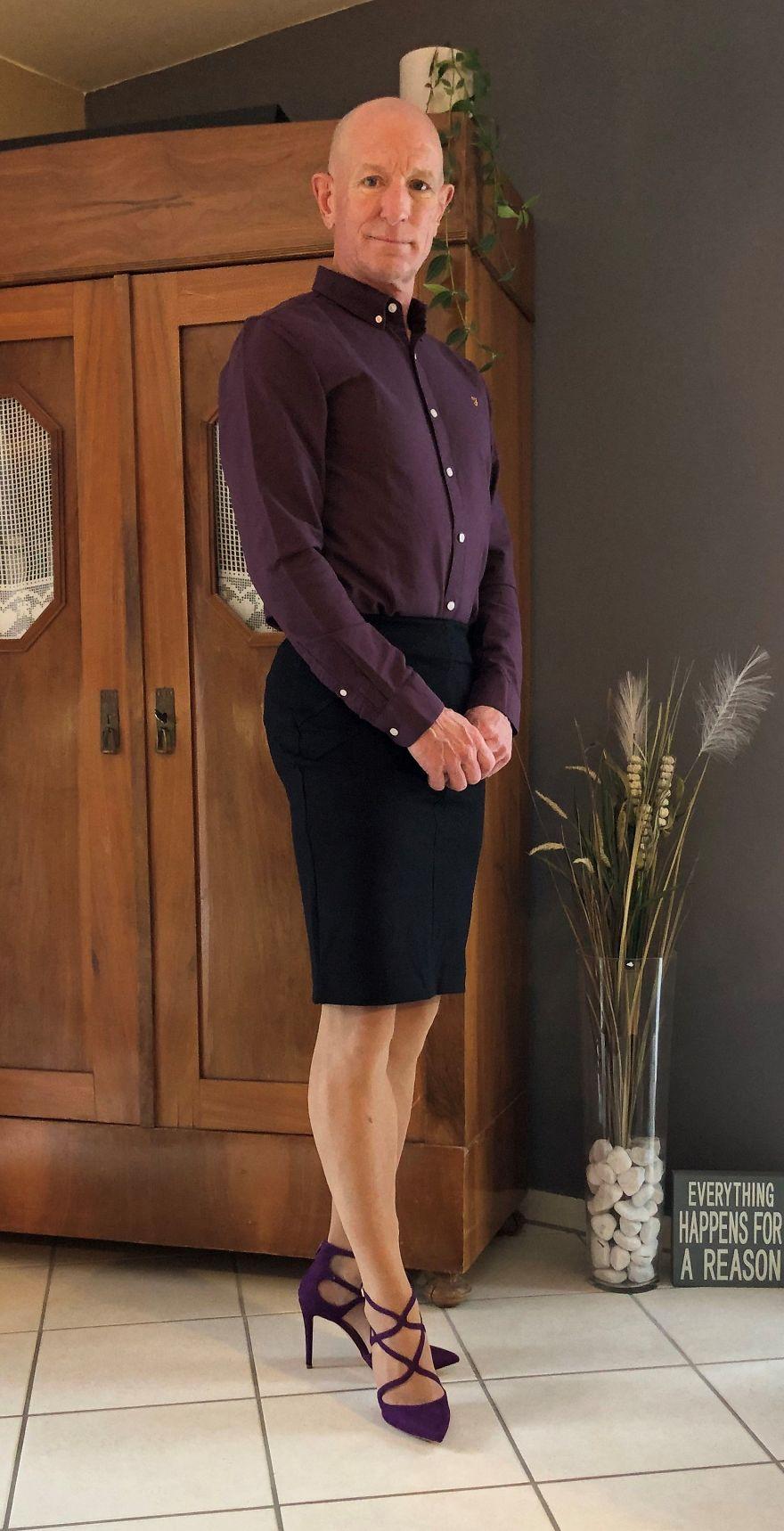 硬汉老爸爱上高跟鞋配短裙？网友惊艳：长腿翘臀画风太妖娆