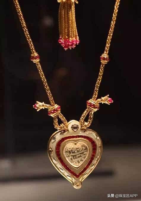 八一八你不知道的AVON雅芳，其实是世界最大首饰制造商