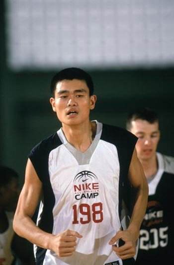 姚明谈美国梦之队,姚明nba自传纪录片