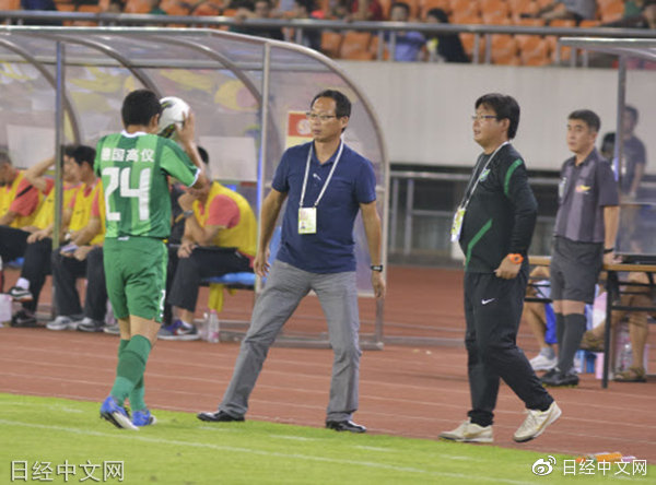 扎心！日媒也忍不住为中国足球操心了：大学可以设足球系