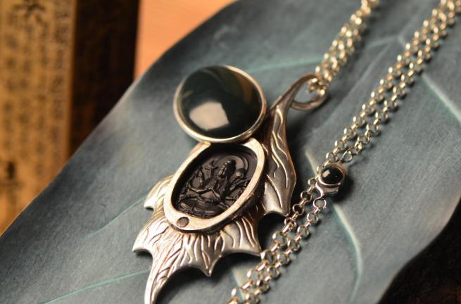 什么是生肖本命佛,什么样的人适合戴本命佛