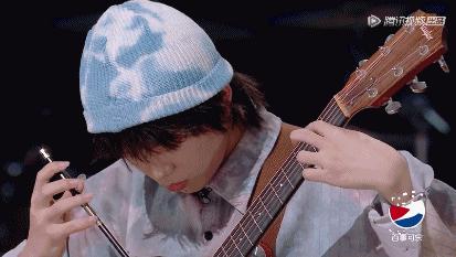 朴树最新神级现场,朴树最新表演视频