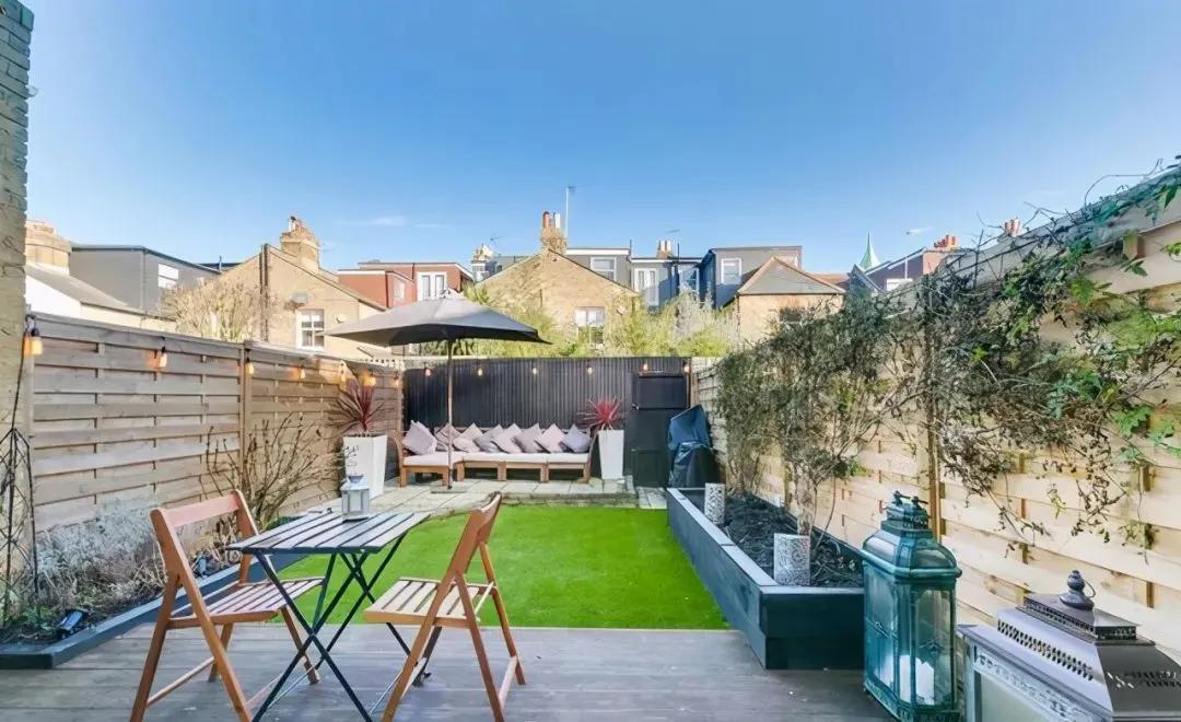 满足你对露台院子养花的梦想,养花种菜小院生活