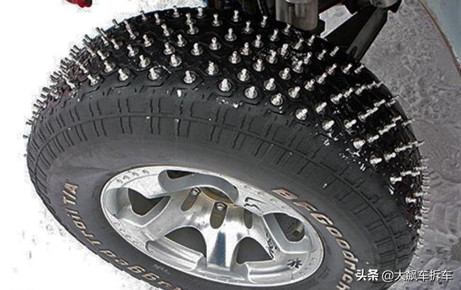 冬季胎和四季胎哪个贵,轮胎硬适合冬季胎还是四季胎