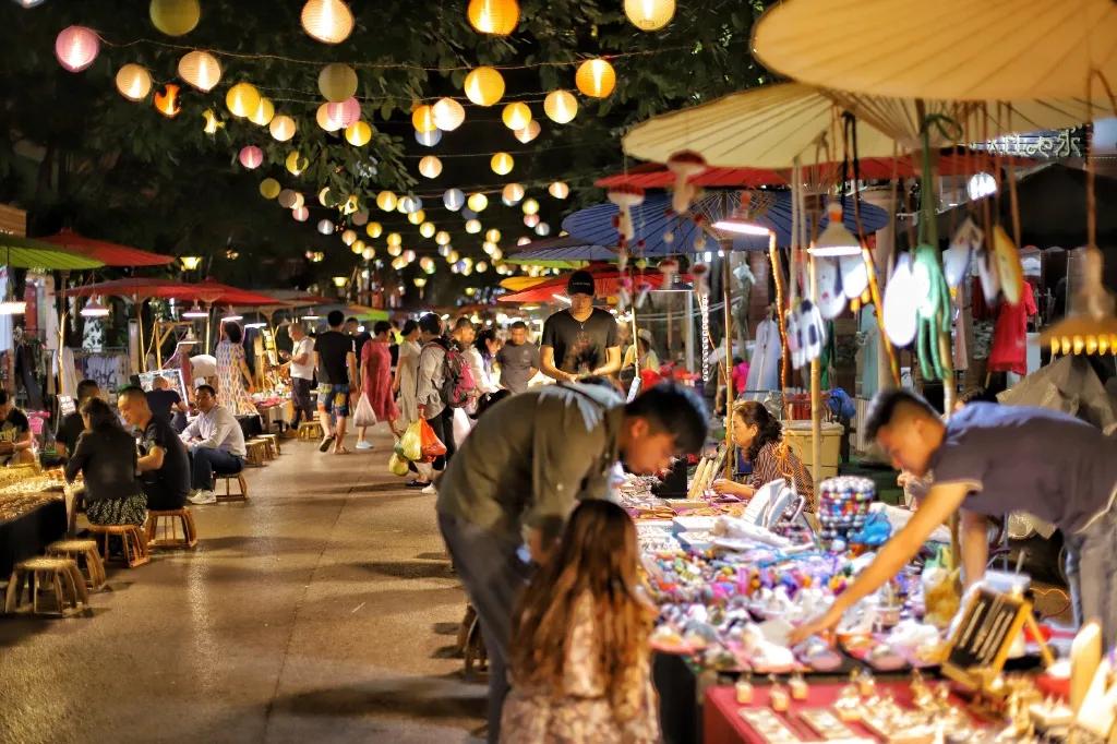 泼水节西双版纳开幕,西双版纳泼水节开幕
