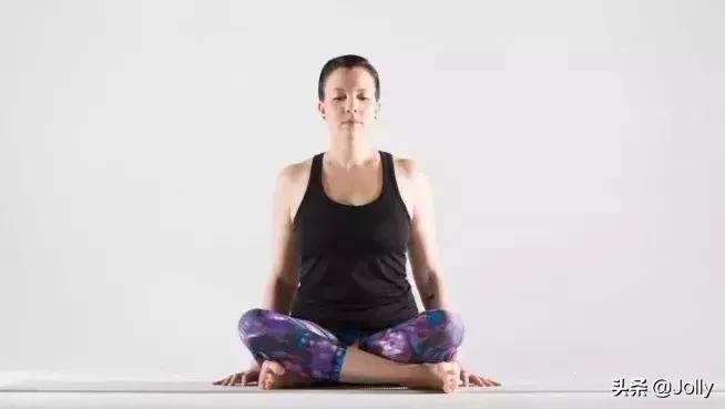 瑜伽过度开跨对身体到底好不好？