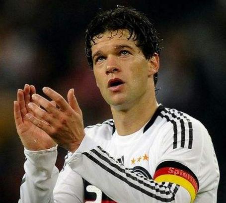 足坛最强壮的人,足坛身体素质最好的中后卫