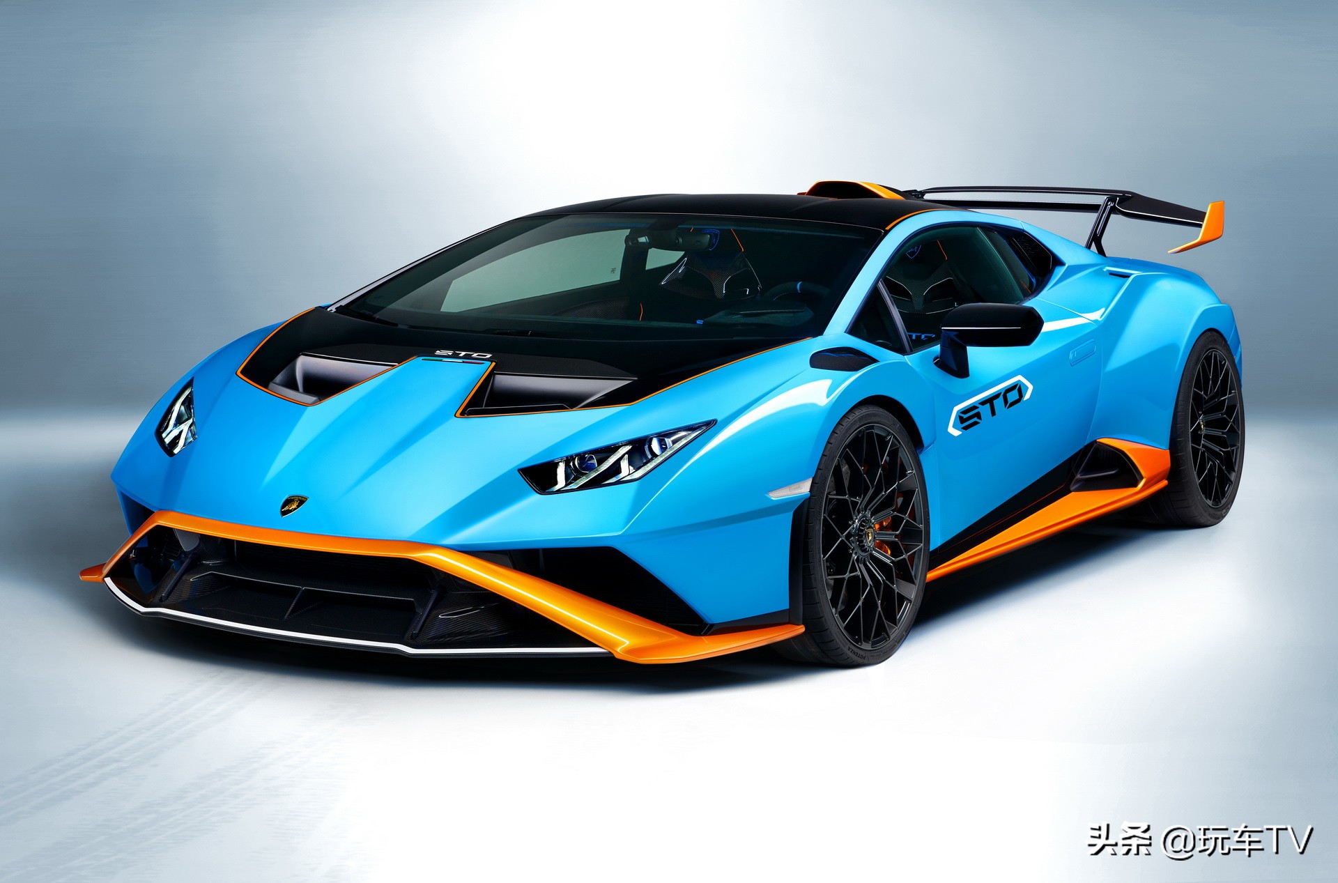 福特牧马人新款报价及图片,jeep牧马人的竞争对手福特