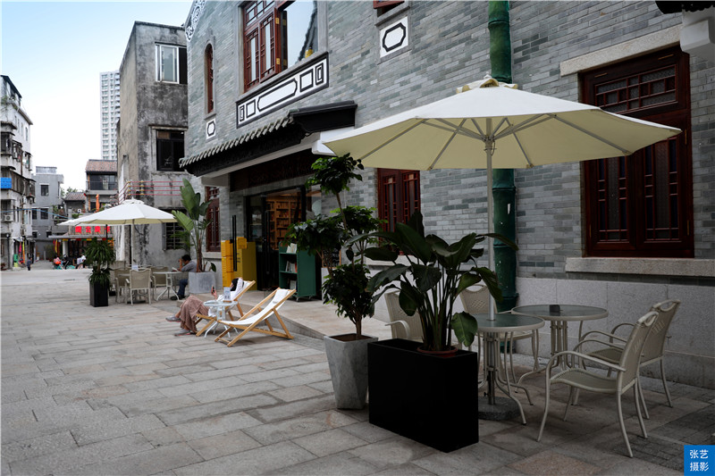 广州荔湾湖公园藏着一个可以睡觉的书店，这家书店再造一个乌托邦