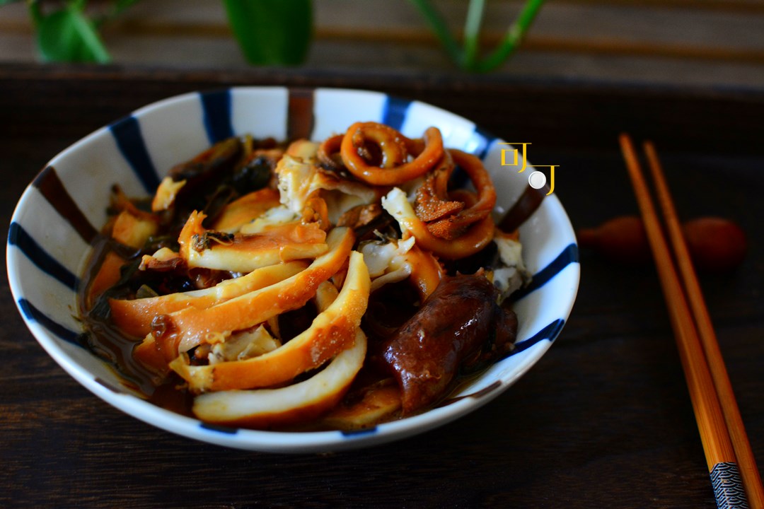 甜酱汁墨鱼怎么烧,葱姜炒墨鱼片