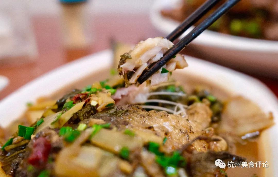 抓住假期最后一天出去吃饭,跟着本地人去探店杭州宝藏美食