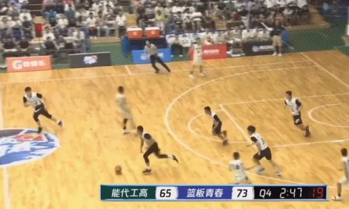 2米中国胖虎，NCAA生涯出师不利...
