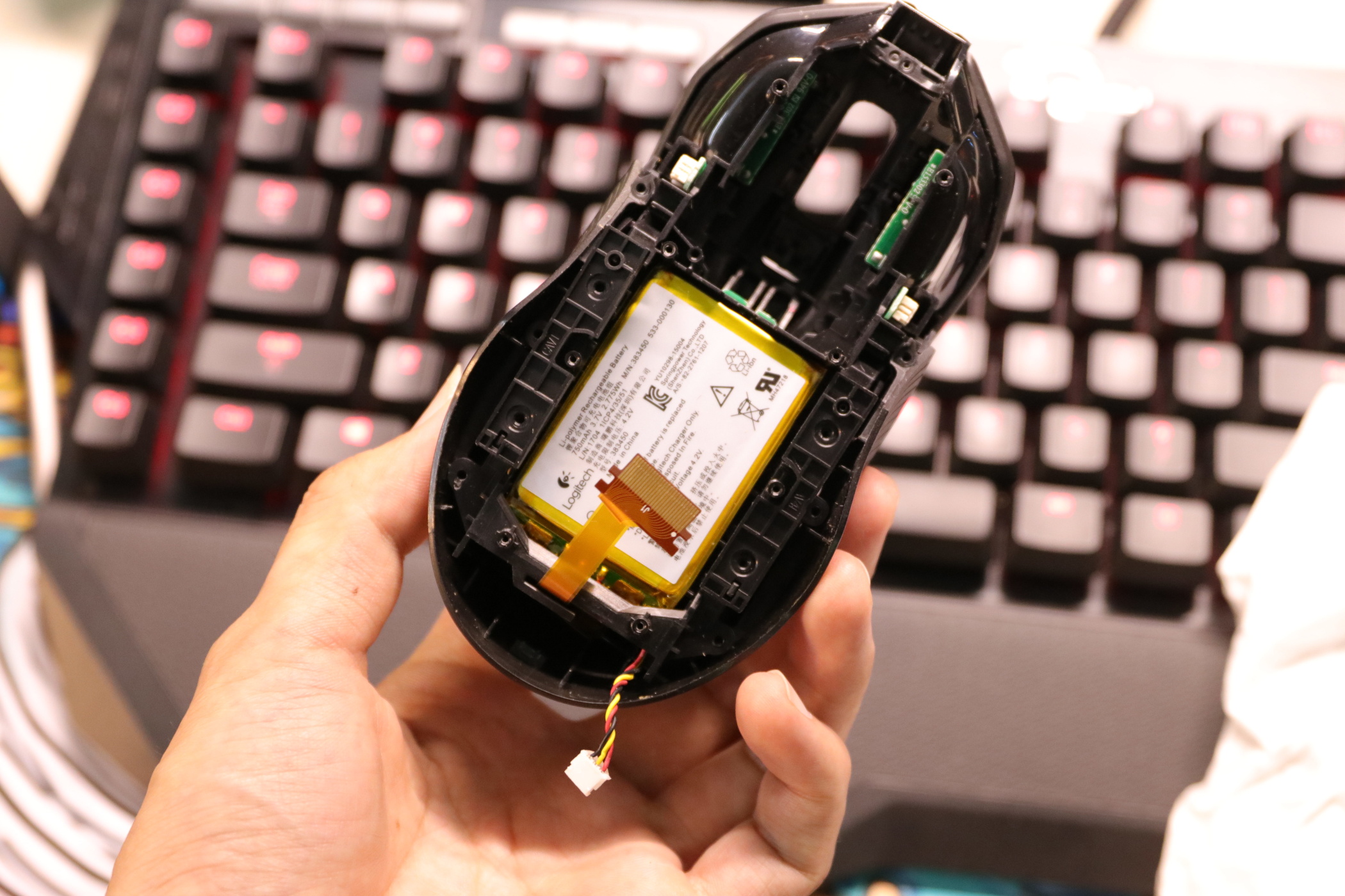 罗技g903电竞游戏双模无线鼠标,罗技g903鼠标坏了怎么自己维修