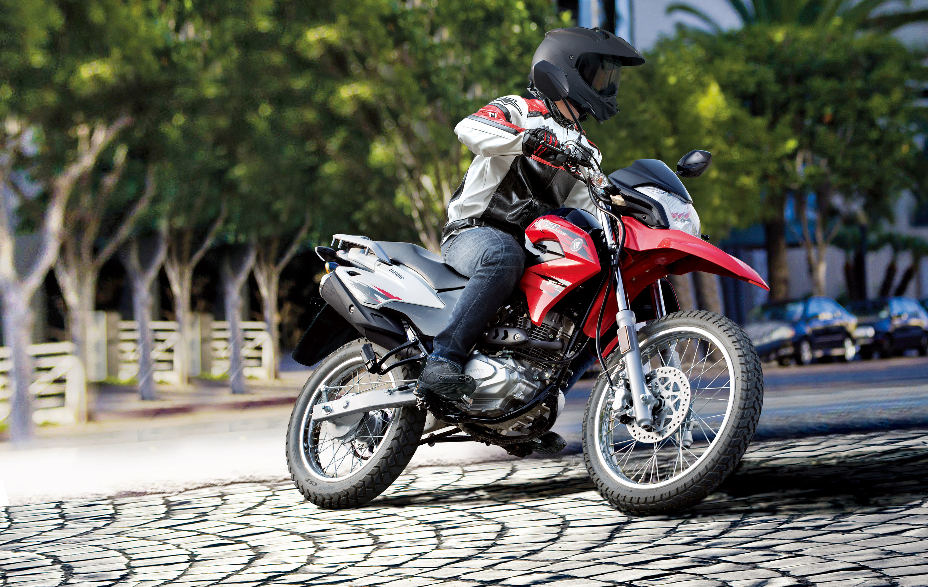 月薪一万推荐买什么二手车,月薪8000左右买的车