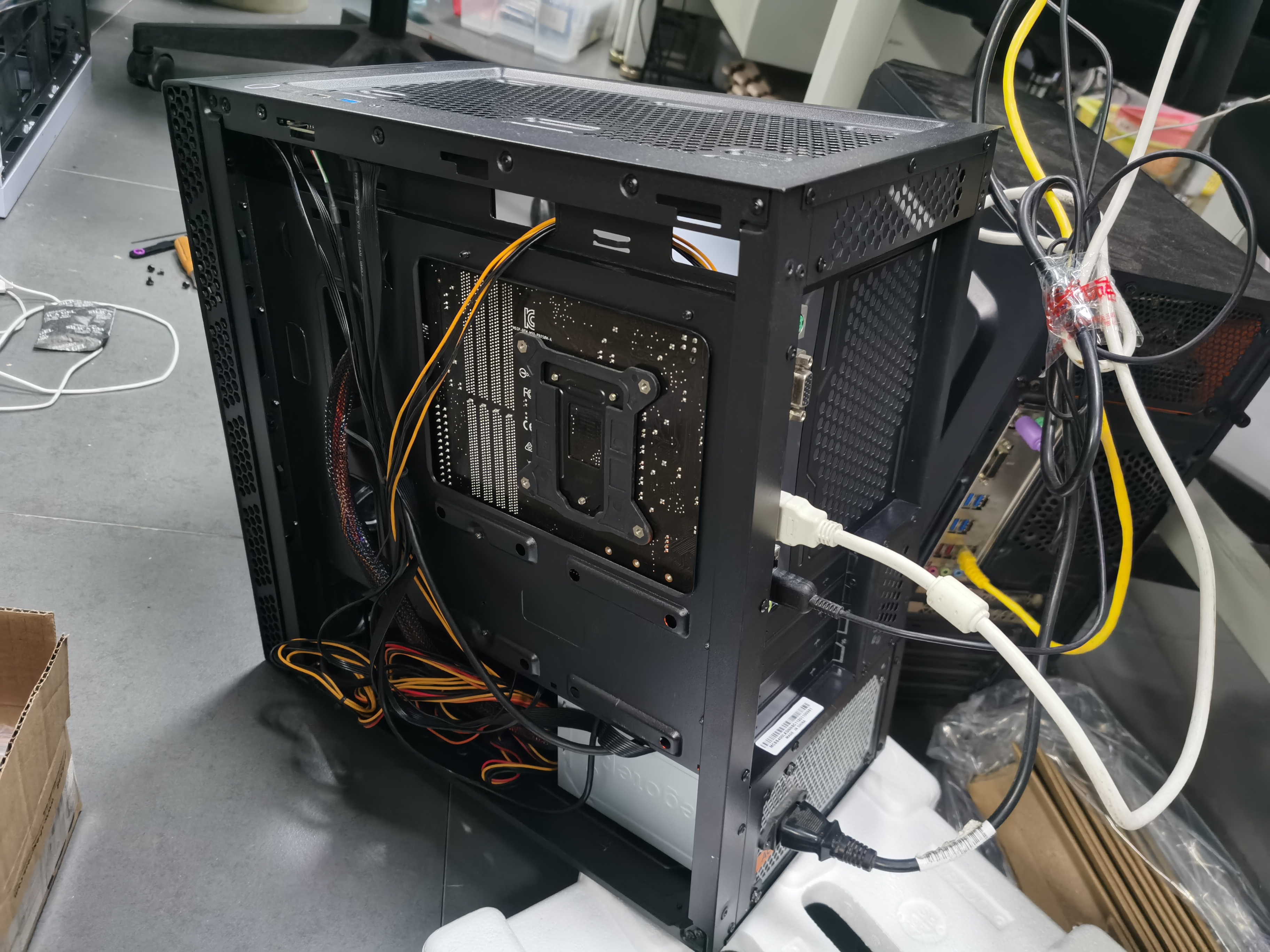 品牌老机箱能装新主板吗,电脑小白怎么重装系统win7