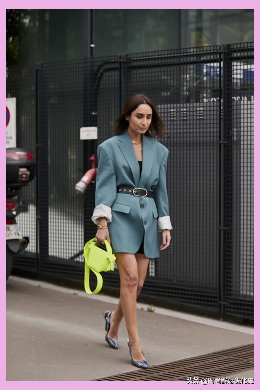 下半身失踪的西装裙有多撩？按体型来挑选，今秋气场由它来承包
