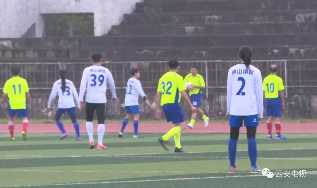 草根足球比赛视频直播,女足vs上海u15男足