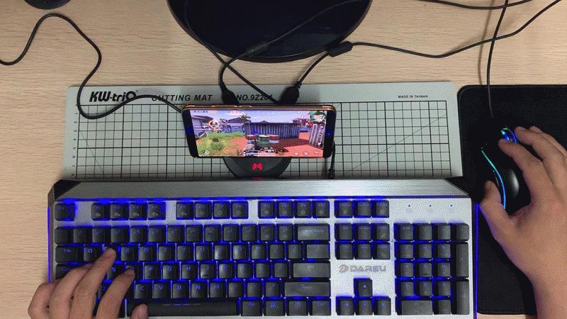 黑匣子助你在和平精英吃鸡如虎添翼，北通E1手游键鼠转换器